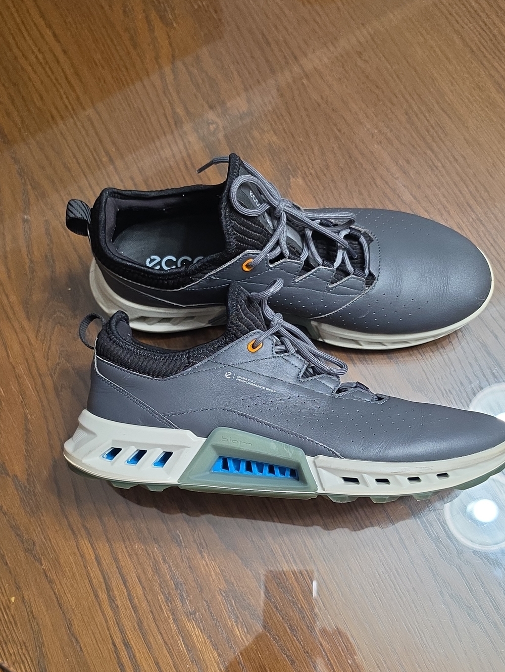 Ecco Men's Gray and Black Athletic Sneakers with Blue Accents